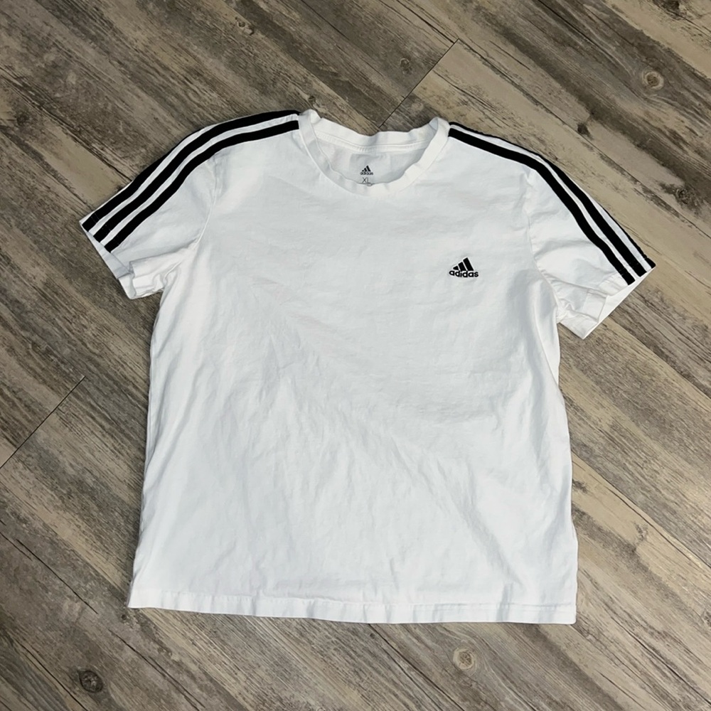 Adidas T-Shirt